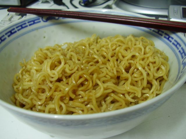 Tak ada mi goreng, mi rebus pun jadi