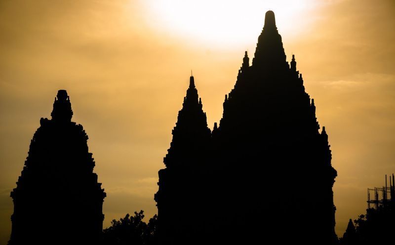 Siluet Candi Prambanan