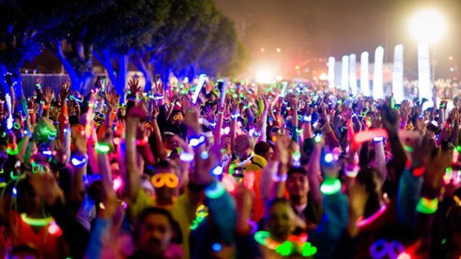 Glow Run yang telah diselenggarakan di berbagai kota di Indonesia