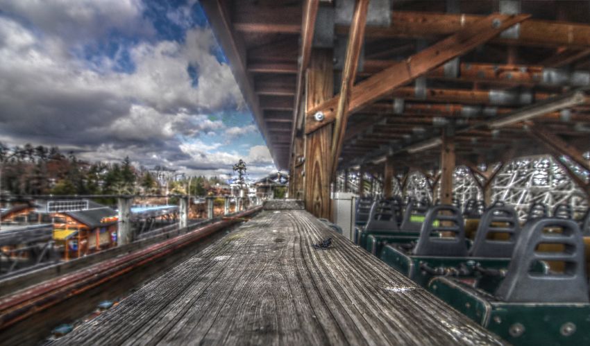 nara-dreamland-3-hdr-aska-rollercoaster