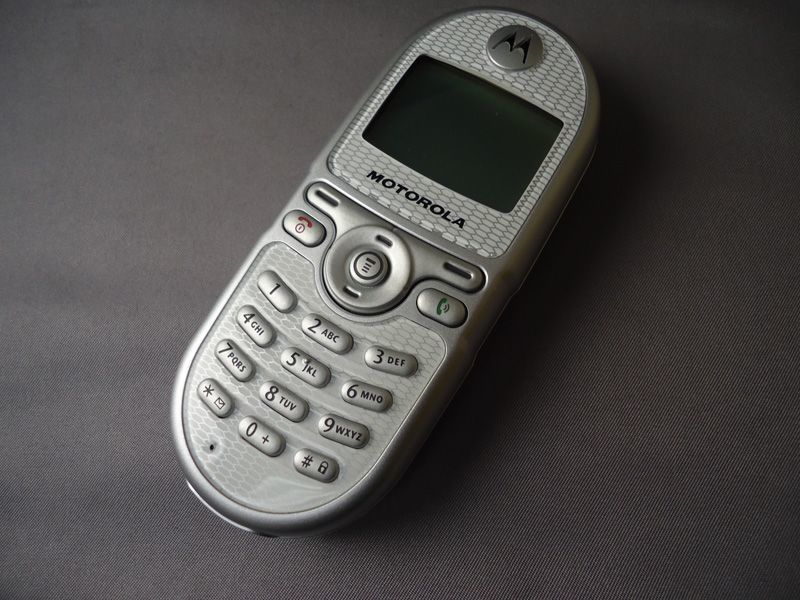 Motorola c200