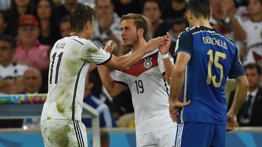 Pencetak gol kemenangan, Goetze menggantikan pencetak gol terbanyak di Piala Dunia, Klose