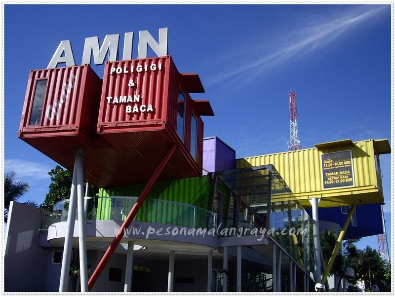 Perpustakaan Amin di Batu Malang