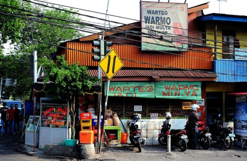 aku nggak papa makan di warteg