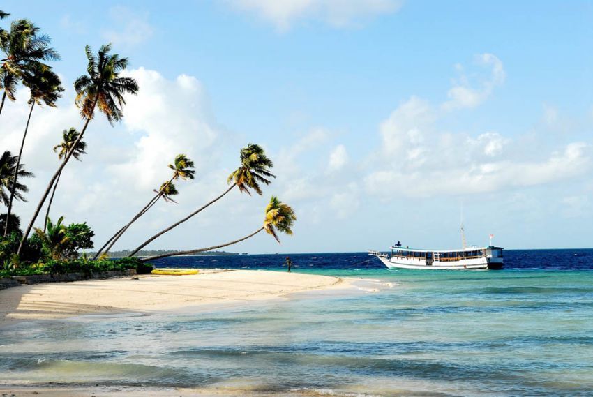 Pantai Pulau Ndaa, Wakatobi