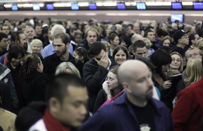 Suasana ramai di terminal 8 JFK International