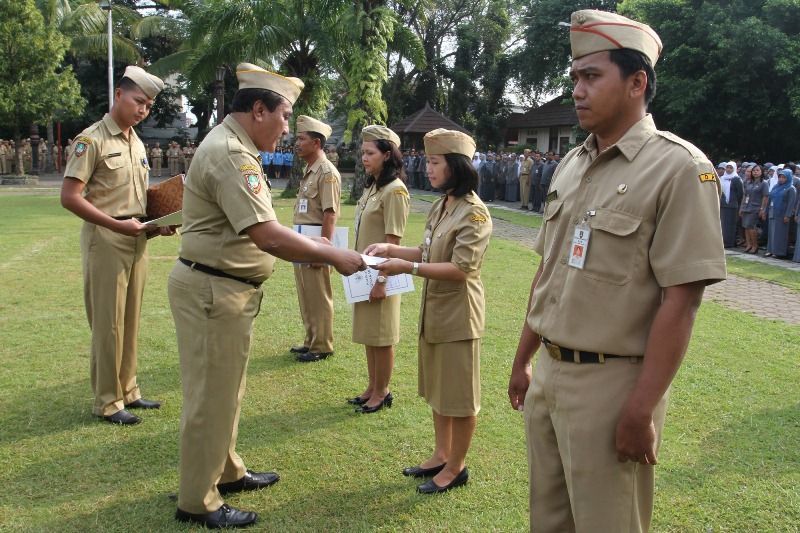 Cita-citaku ingin jadi PNS!