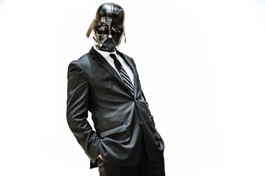 Bikin helm Dart Vader, jangan dijual!