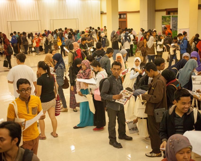 Bersaing di job fair