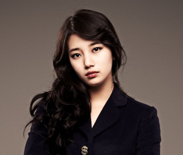 Gagal deh ikutin gaya make-upnya Mbak Suzy