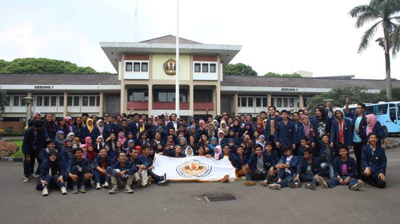 Almamater UNPAD selalu melekat padamu