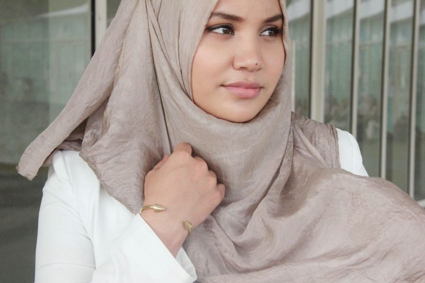 Jilbab adalah pintu awal untuk jadi manusia yang lebih baik