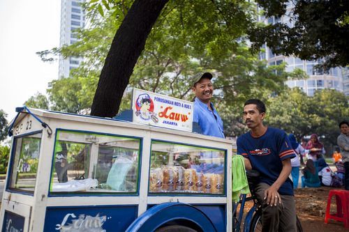 Masih ada senyum di Jakarta