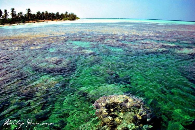 Eksplorasi pulau-pulau