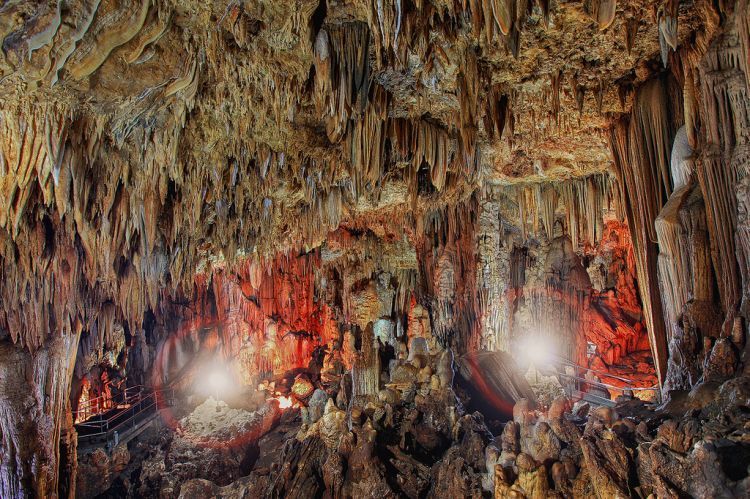 Gua Gong, Pacitan