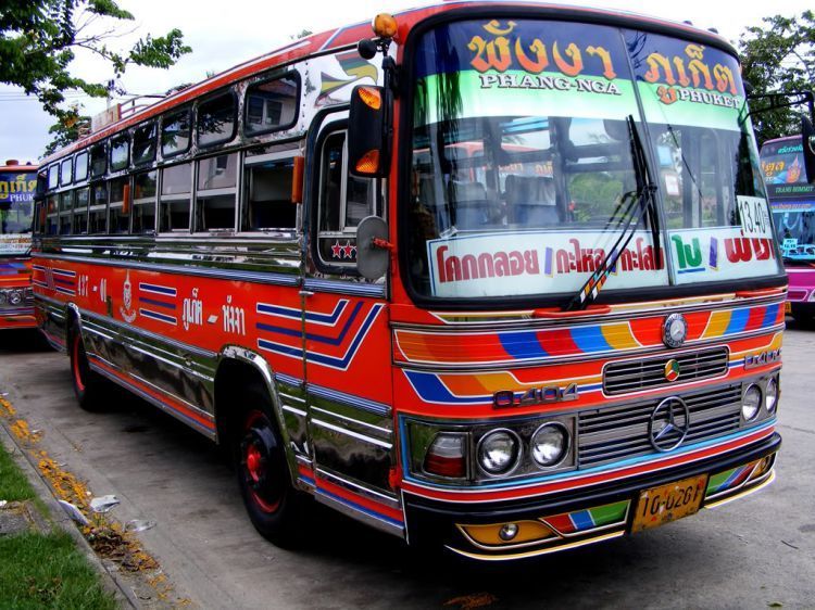 Bus bisa jadi andalan