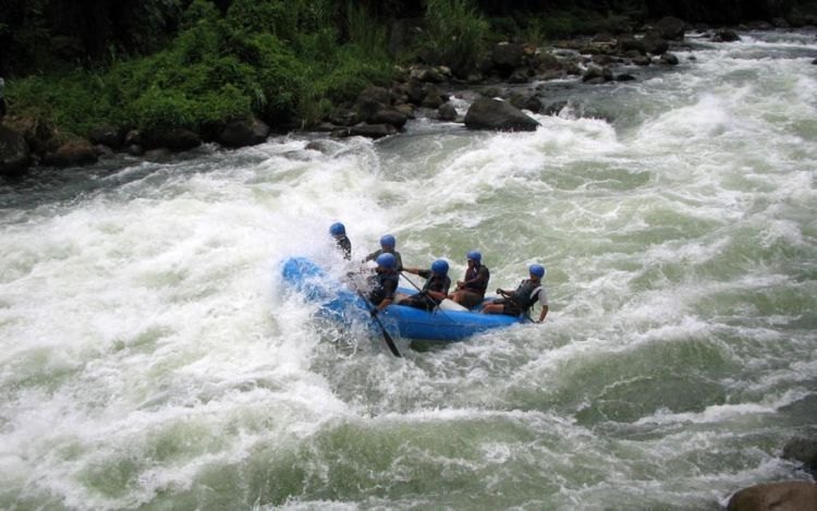 Lokasi arung jeram