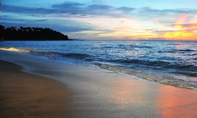 Pantai Senggigi, Lombok