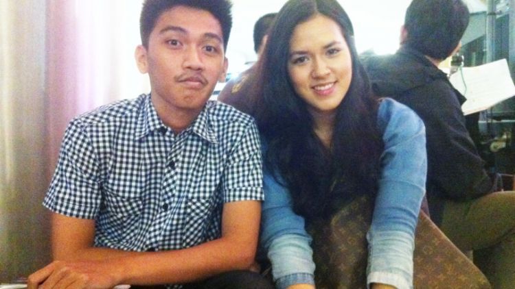 Begini Nih Kalau Pembaca Hipwee Diminta Pamer Foto Mereka Bareng Artis!