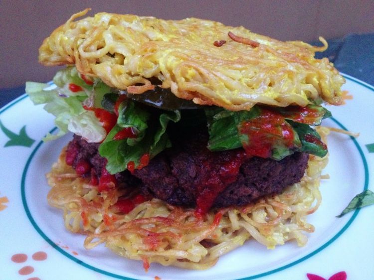 vegan mie burger