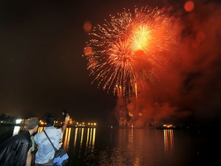 Pesta kembang api di Ancol