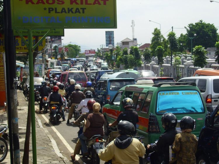 Bandung sudah mulai macet