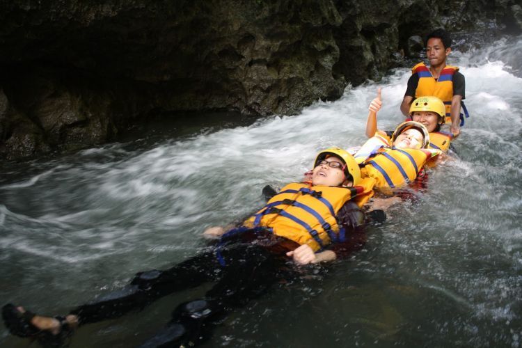 Body rafting di Green Canyon