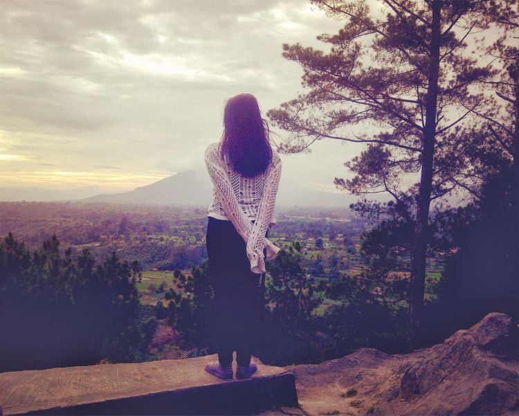 Mungkin galau di  Bukit Gundaling enak kali ya