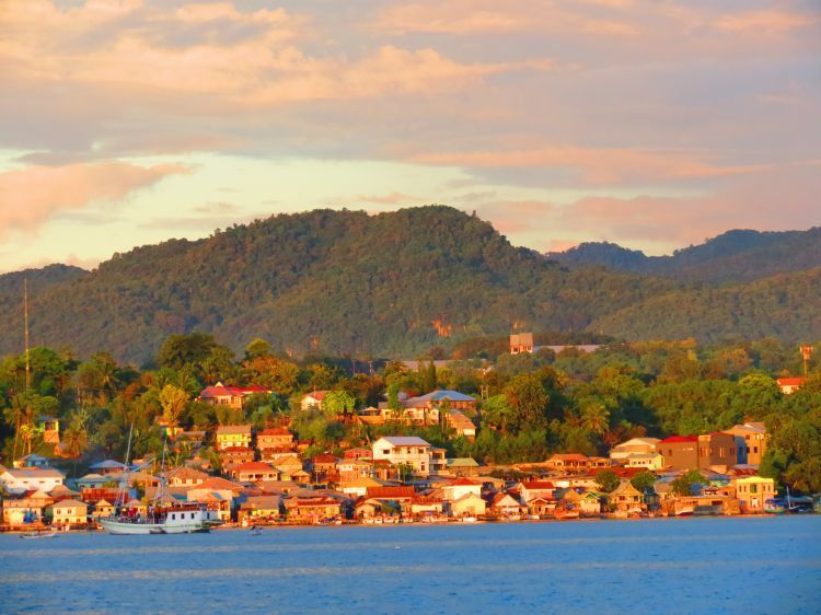 Berburi hotel murah di Labuan Bajo