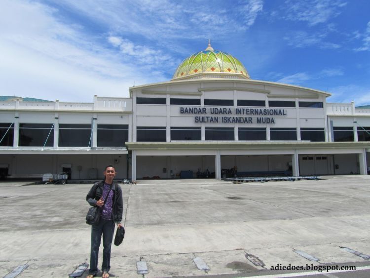 Terbang langsung ke Aceh dan pulang dari medan juga bisa