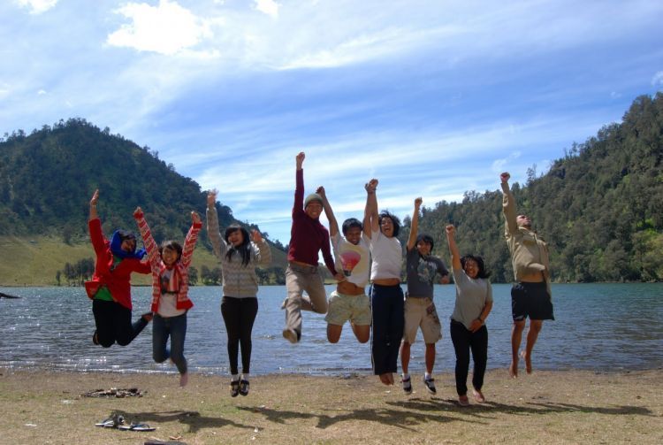 Pesona Ranu Kumbolo yang memikat