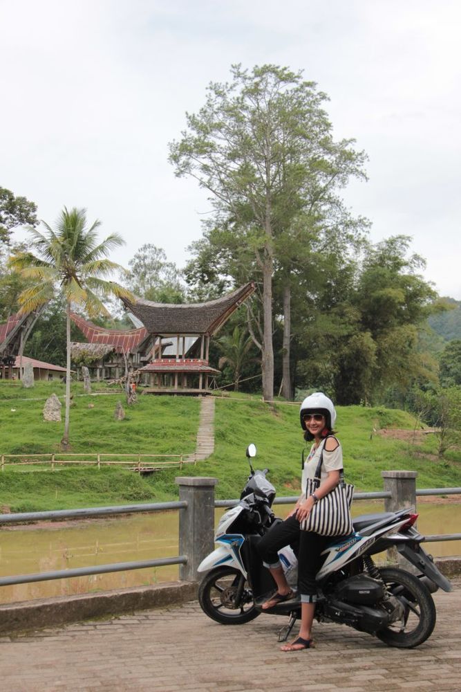 keliling toraja pakai motor