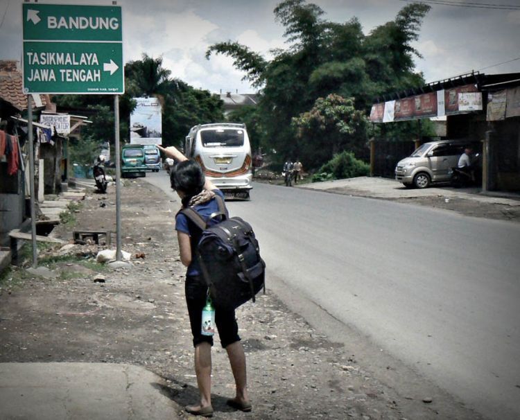 tips solo traveling