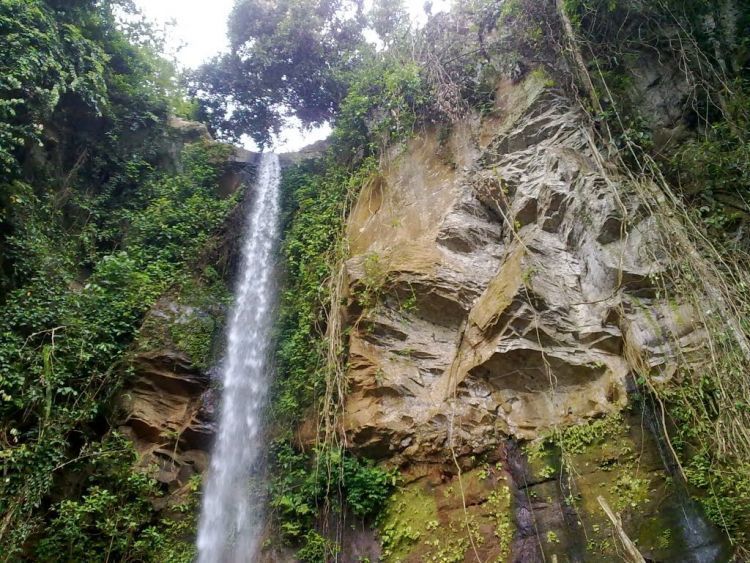 Curug Cigumawang