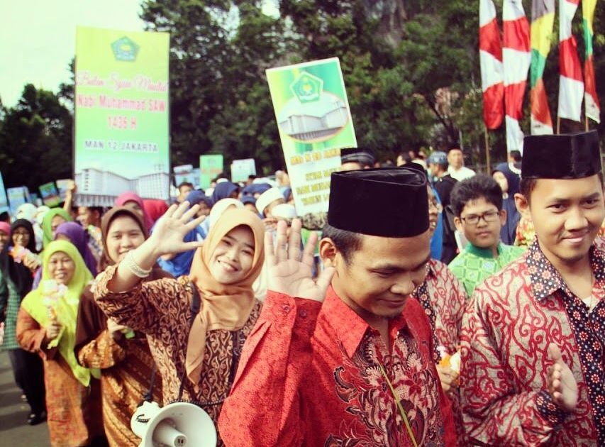 18 Pemuda-Pemudi Masjid Membocorkan Rencananya di Hari 