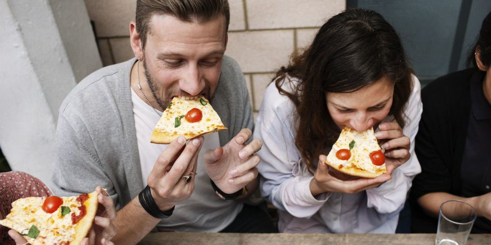 Mindful Eating: Makan Dengan Penghayatan dan Kenikmatan Demi Menurunkan Berat Badan