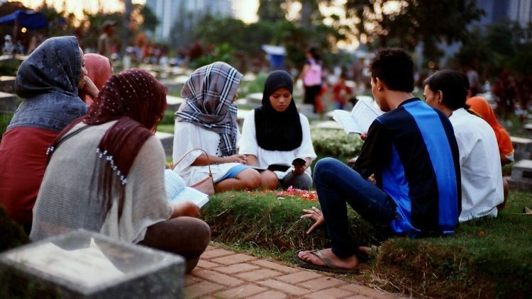 Pengantar Sederhana Tentang Mengaktifkan Tombol ‘Rela’, Saat Orang Terkasih Meninggalkan Dunia