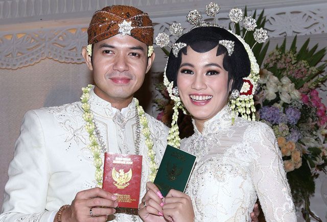 mantan pacar yang jadi istri