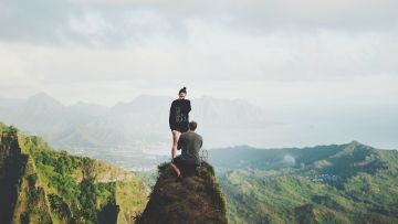 10 Ide Lamaran Romantis Supaya Proses Meminang Kekasih Hati Berakhir Manis