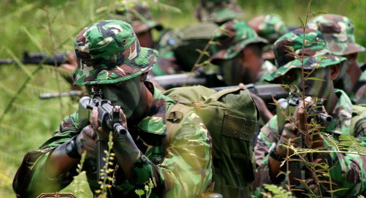 Militer, gak jauh-jauh dari latihan di gunung