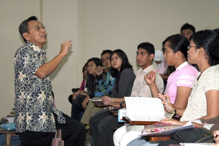 jadikan kata-katanya sebagai pelecutmu