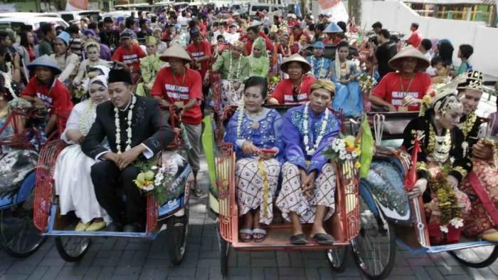 Nih, keren kan bisa rame-ramean gini