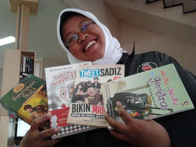 Ikut kuis, berhadiah buku 