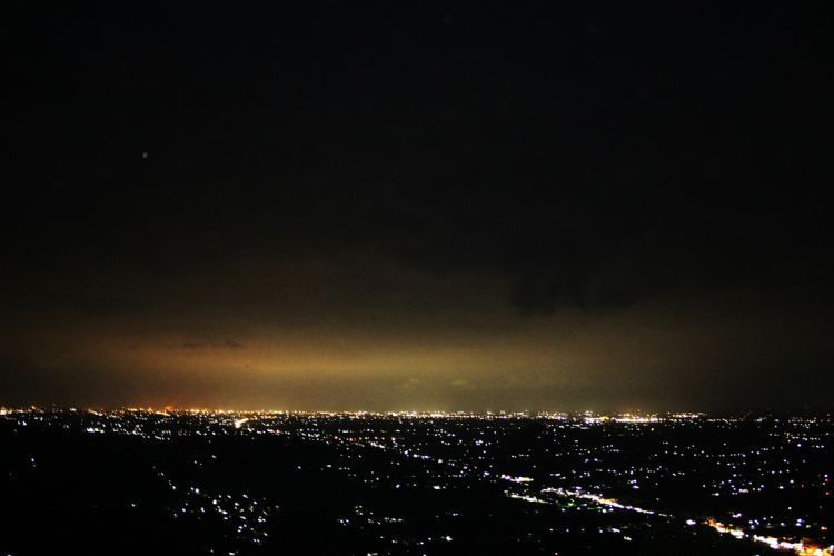 Pemandangan dari atas Bukit Bintang