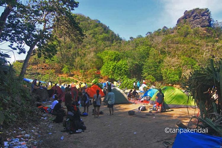 Sampah di sudut-sudut Segara Anakan