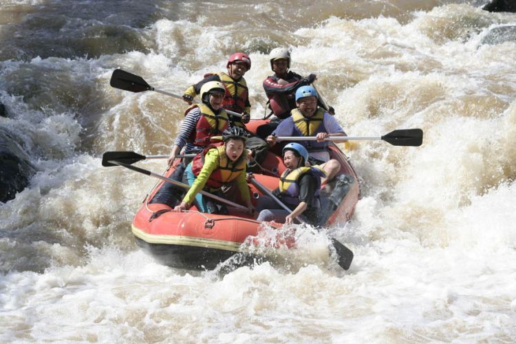 Rafting Sungai Serayu