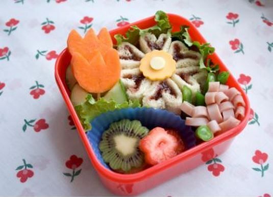 Resep Bento Box untuk Anak yang Lucu & Praktis