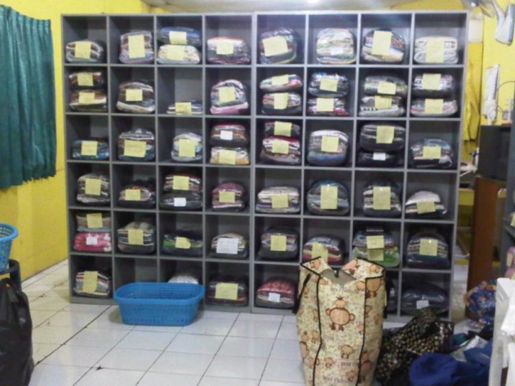 Ibu rumah tangga bisnis laundry