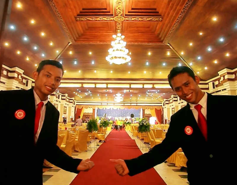 Tips Makan Gratis dan Enak di Kondangan Pengantin yang Gak Kamu Kenal