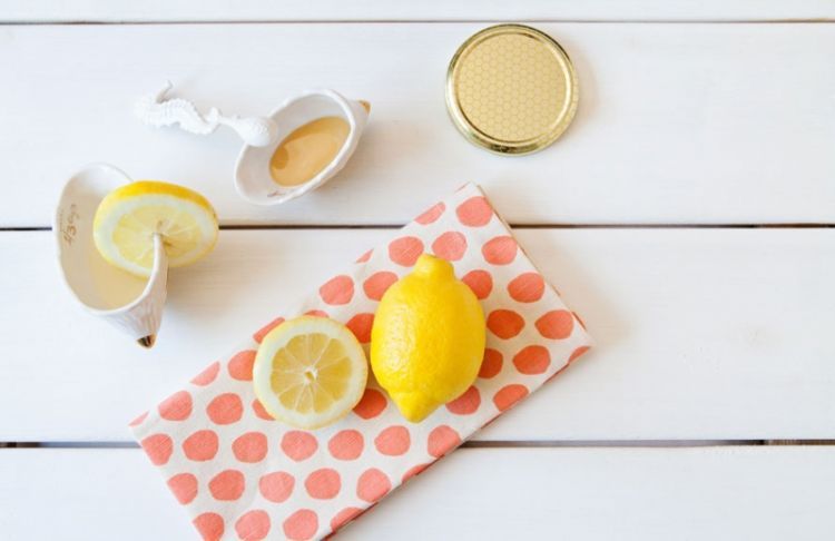 Honey and lemon shot mask